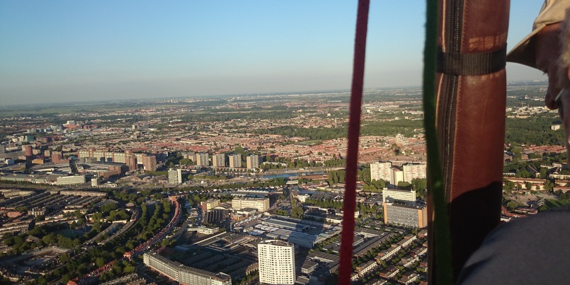 Ballonvaart_over_Den_Haag