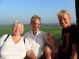 Passagiers genieten volop van het mooie uitzicht over het Groene Hart van Zuid-Holland tijdens ballonvaarten van Stolwijk naar Lopik (Lopikerwaard)