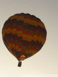 Ballonvaart over de Hoeksche Waard, Van Dordrecht, over gravendeel, Klaas1 Strijen en Zuid-Beijerland. De Hoekse Waard in zijn volle glorie aanschouwen vanuit de luchtballon.